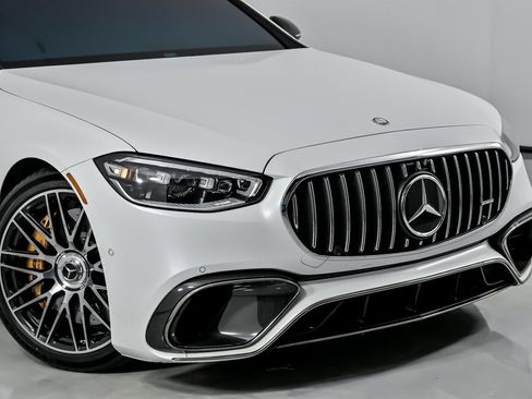 Used 2024 Mercedes-Benz S 63 AMG S image 3