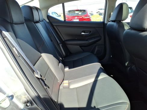 Certified 2023 Nissan Sentra SR w/ SR Premium Package FWD image 11