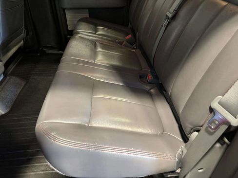 Used 2013 Ford F150 XLT w/ XLT Chrome Pkg image 13