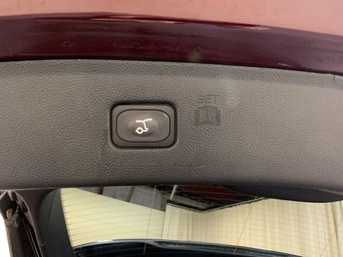 Certified 2022 Ford Edge SEL w/ Convenience Package image 21