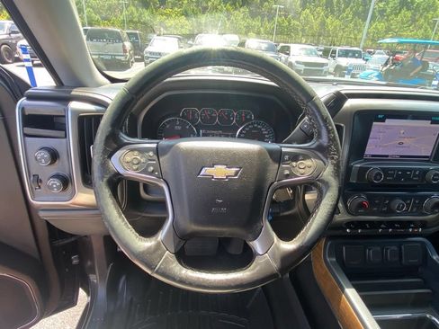 Used 2016 Chevrolet Silverado 1500 LTZ w/ LTZ Plus Package AWD/4WD image 13