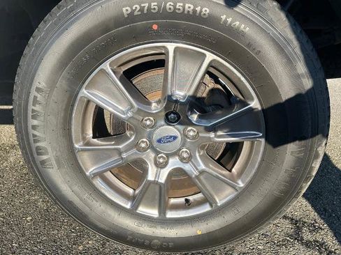 Certified 2017 Ford F150 Lariat image 31