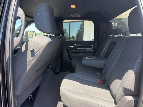 Used 2025 RAM 2500 Big Horn AWD/4WD image 5