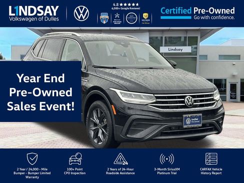 Certified 2022 Volkswagen Tiguan SE image 1