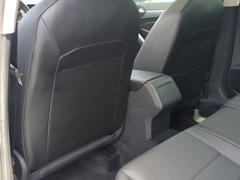 Used 2022 Volkswagen Jetta SE FWD image 18