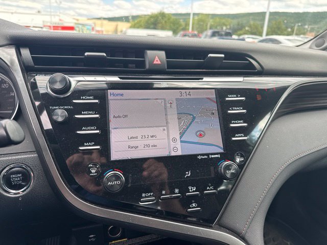 Used 2019 Toyota Camry XLE w/ Navigation Package FWD image 13