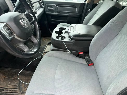 Certified 2019 RAM 2500 Big Horn AWD/4WD image 6