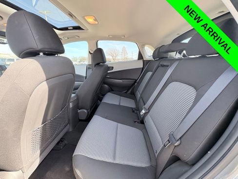 Used 2019 Hyundai Kona SEL w/ SEL Tech Package 02 image 7