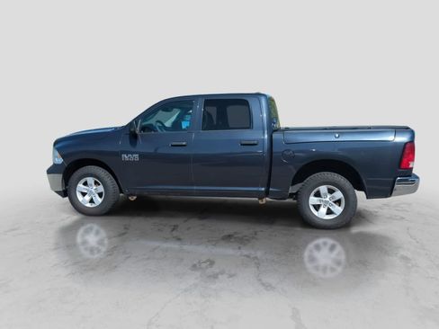 Used 2018 RAM 1500 ST w/ SXT Appearance Group AWD/4WD image 5