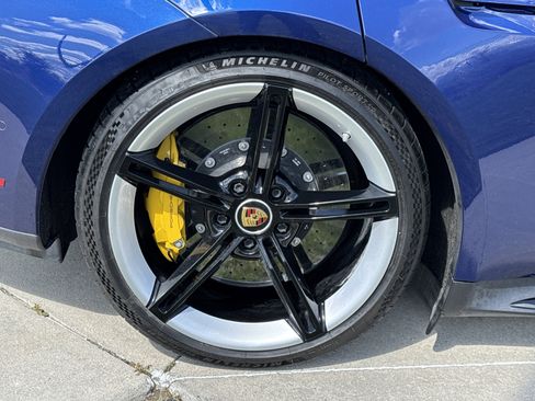 Used 2020 Porsche Taycan Turbo S AWD/4WD image 12