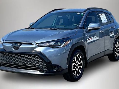 Used 2024 Toyota Corolla Cross AWD Hybrid image 2