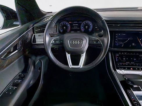 Used 2019 Audi Q8 Prestige w/ Towing Package AWD/4WD image 5