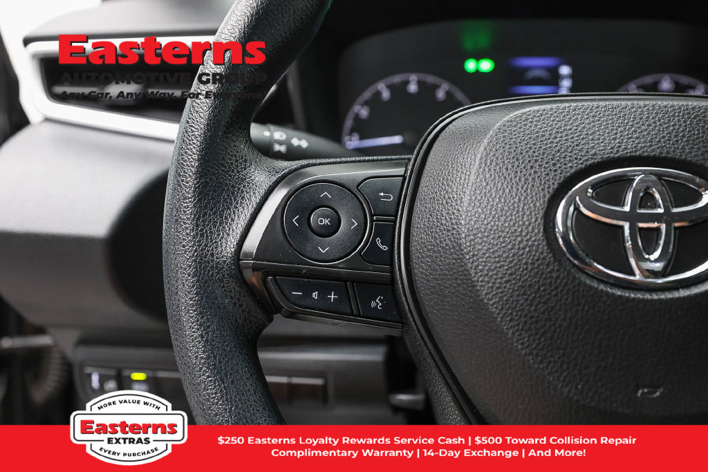 Used 2024 Toyota Corolla LE FWD image 15