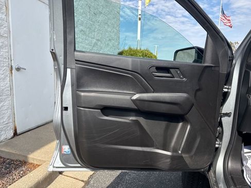 Used 2023 Chevrolet Colorado Trail Boss w/ Technology Package image 8