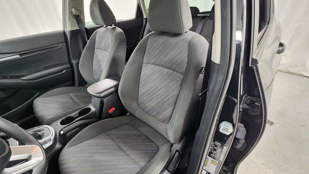 Used 2024 Kia Seltos LX AWD/4WD image 10