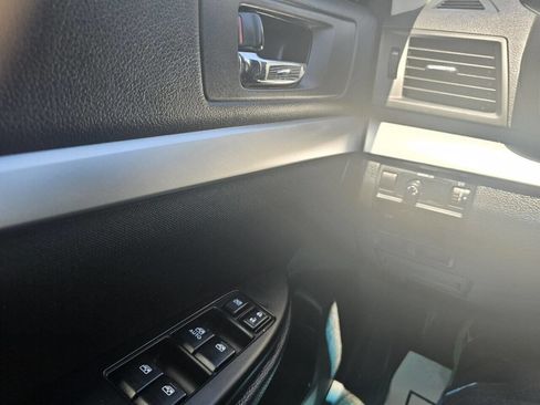 Used 2014 Subaru Outback 2.5i Premium w/ Moonroof Package image 33