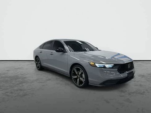 Used 2024 Honda Accord Sport image 5