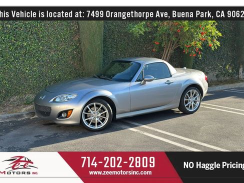 Used 2010 MAZDA MX-5 Miata Grand Touring w/ Premium Pkg image 13
