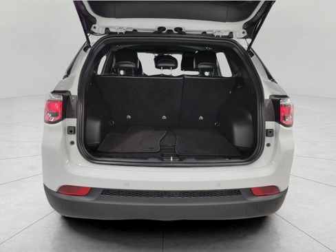 Used 2025 Jeep Compass Limited AWD/4WD image 69