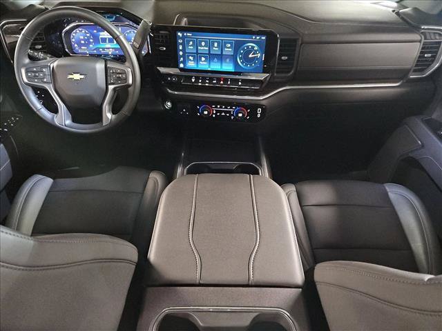 Used 2025 Chevrolet Silverado 2500 LT w/ Z71 Chrome Sport Edition AWD/4WD image 17
