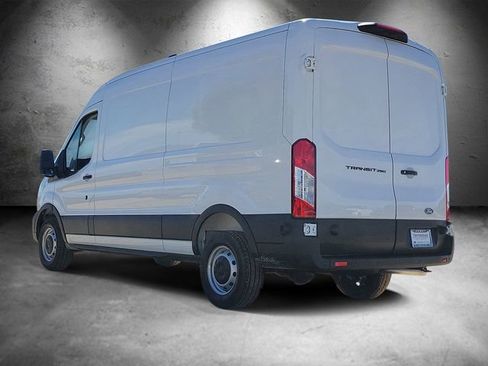 New 2026 Ford Transit 250 148 Medium Roof image 4