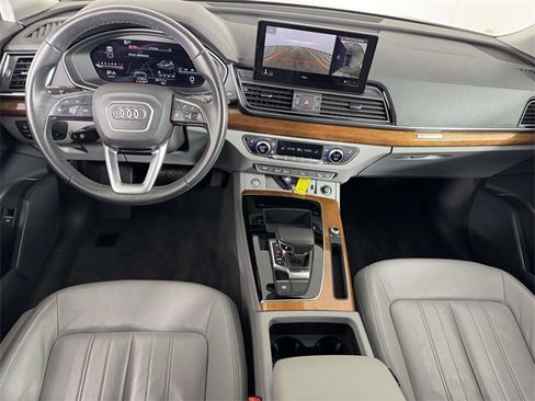 Used 2022 Audi Q5 2.0T Premium Plus w/ Premium Plus Package image 5