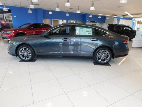 New 2025 Honda Accord EX-L image 6