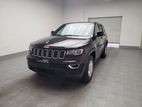 Used 2017 Jeep Grand Cherokee Laredo AWD/4WD image 15