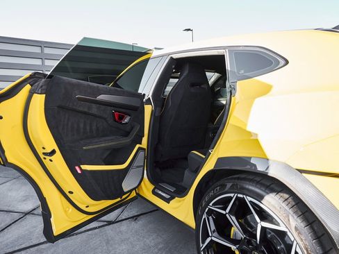 Used 2024 Lamborghini Urus Performante image 37