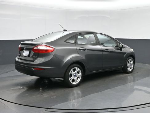 Used 2016 Ford Fiesta SE FWD image 7