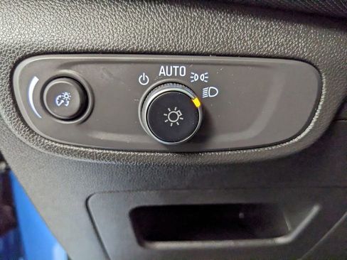 Used 2025 Chevrolet TrailBlazer ACTIV w/ Convenience Package AWD/4WD image 29
