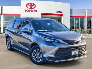 New 2026 Toyota Sienna LE FWD video 1