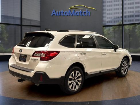 Used 2019 Subaru Outback 3.6R Touring w/ Popular Package #3A AWD/4WD image 10
