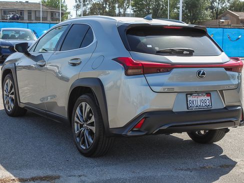 Used 2019 Lexus UX 200 F Sport w/ F Sport Premium Package image 7