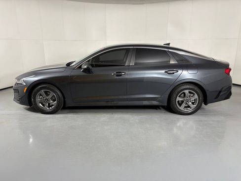 Used 2021 Kia K5 LXS FWD image 5