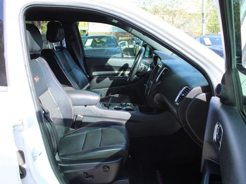 Used 2017 Dodge Durango R/T w/ Blacktop Package RWD image 28