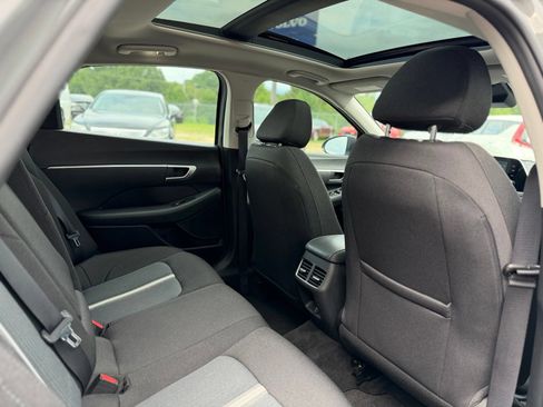 Used 2021 Hyundai Sonata SEL w/ Convenience Package FWD image 22