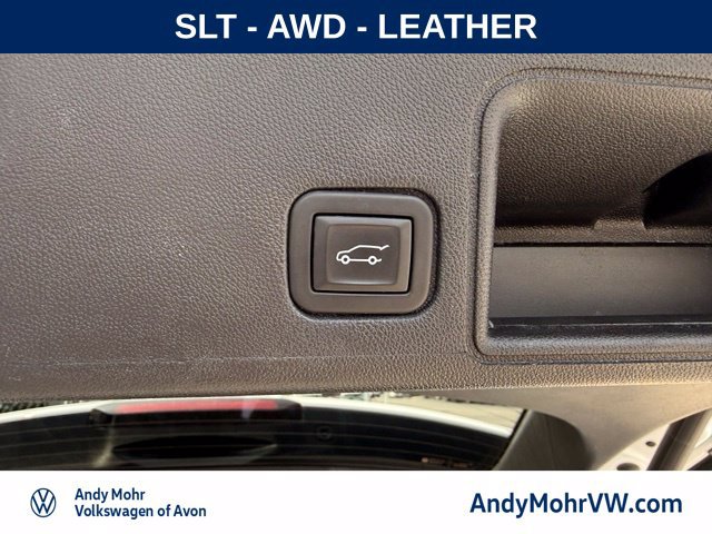 Used 2024 GMC Terrain SLT AWD/4WD image 10