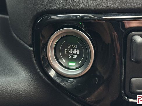 Certified 2025 Chevrolet Silverado 1500 ZR2 w/ Technology Package image 27