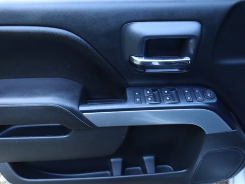 Used 2017 Chevrolet Silverado 1500 LT image 24