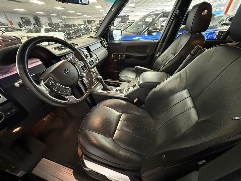 Used 2012 Land Rover Range Rover HSE AWD/4WD image 17