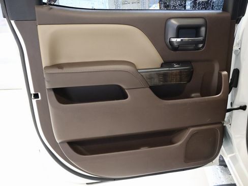 Used 2016 GMC Sierra 3500 Denali w/ Duramax Plus Package image 24