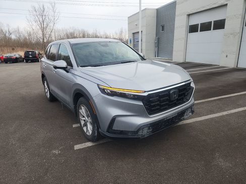 Used 2023 Honda CR-V EX-L image 8