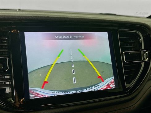 Used 2024 Dodge Durango GT image 10