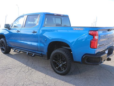 Used 2023 Chevrolet Silverado 1500 LT Trail Boss w/ Convenience Package II image 5