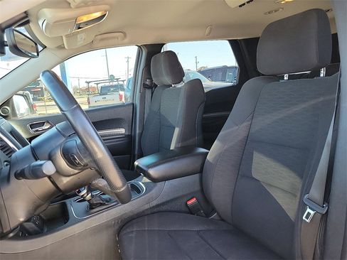 Used 2018 Dodge Durango SXT w/ 3rd Row Seating Group image 12