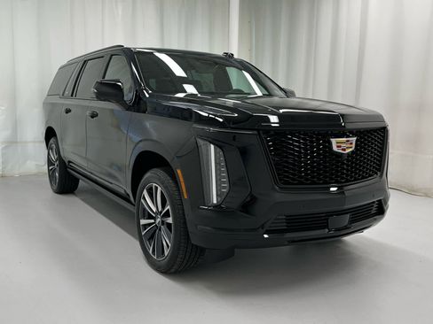 Used 2026 Cadillac Escalade ESV Sport w/ Touring Package AWD/4WD image 2