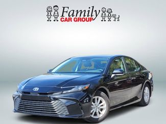 Used 2025 Toyota Camry LE video 1