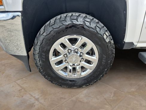 Used 2019 Chevrolet Silverado 3500 LTZ w/ Duramax Plus Package AWD/4WD image 29
