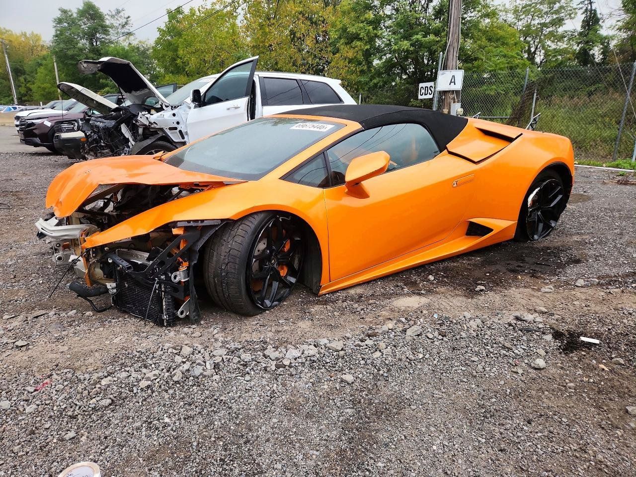 Used 2017 Lamborghini Huracan LP 580-2 RWD image 3